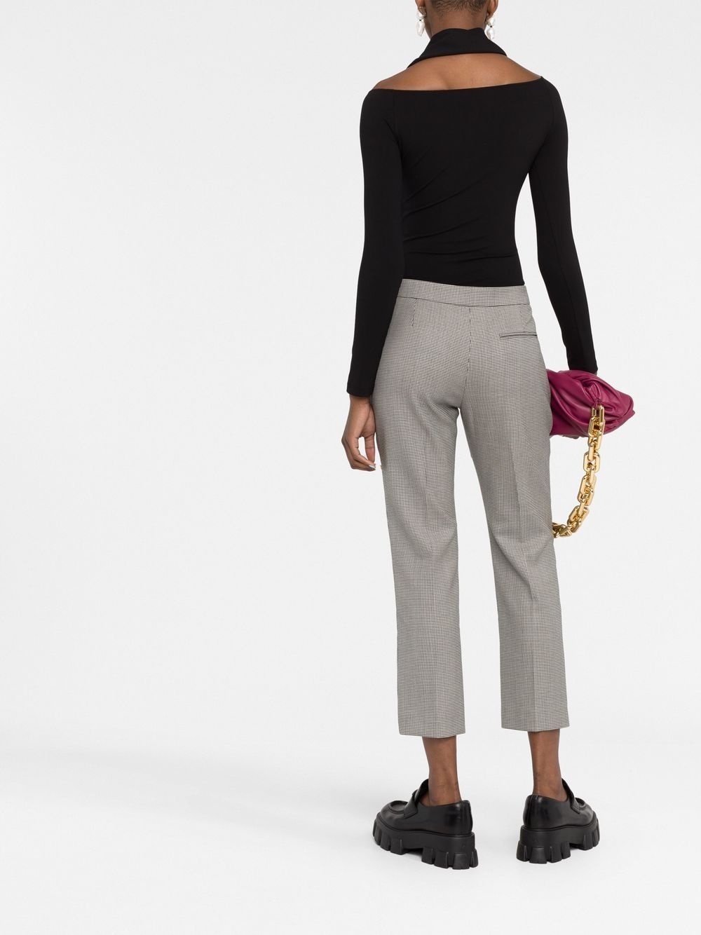 checked cropped slim-fit trousers - 4