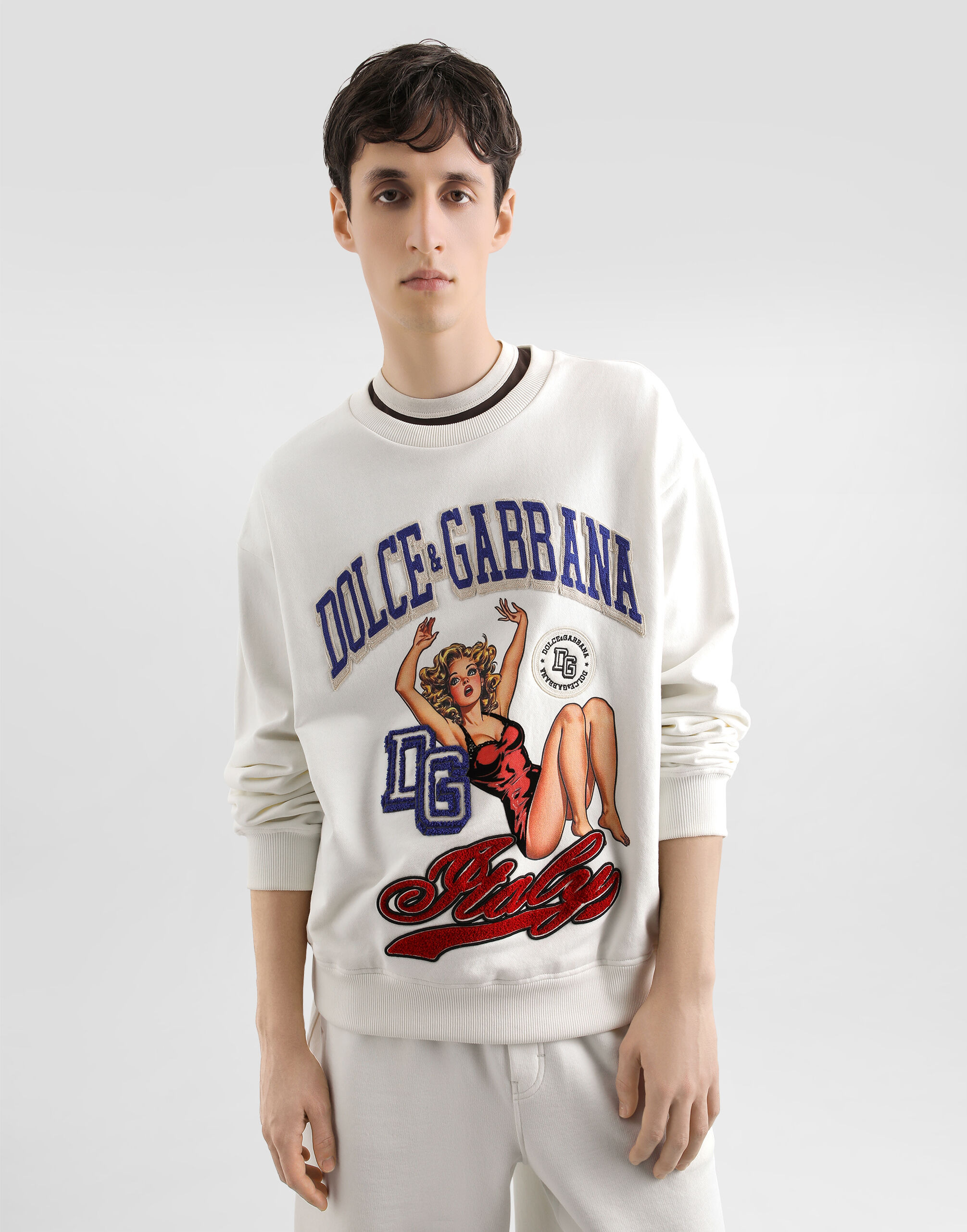 Sweatshirt with print and embroidery - 4