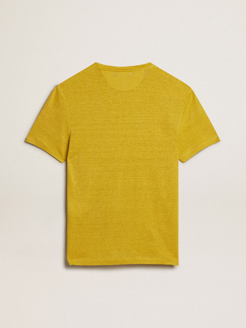 Men’s T-shirt in maize-yellow linen 5
