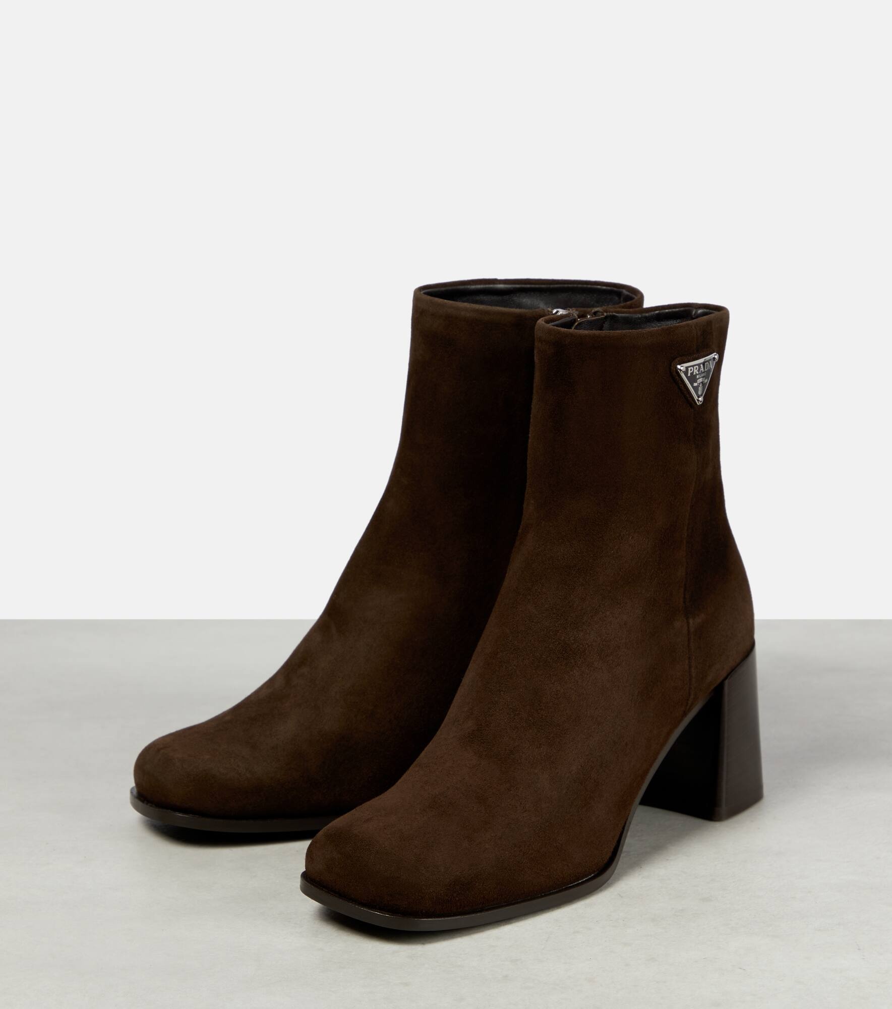 Suede ankle boots - 5