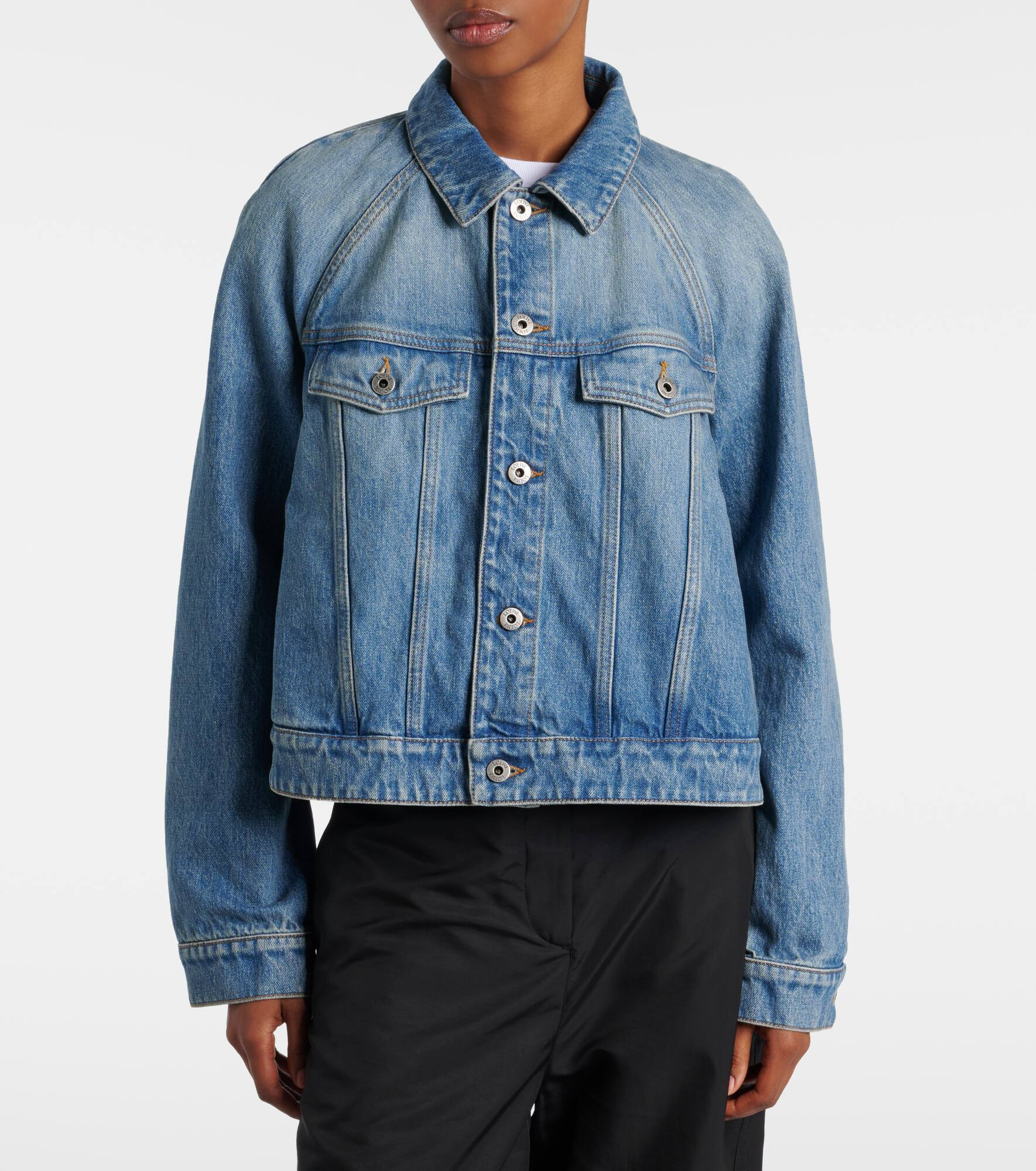 Cropped denim jacket - 7