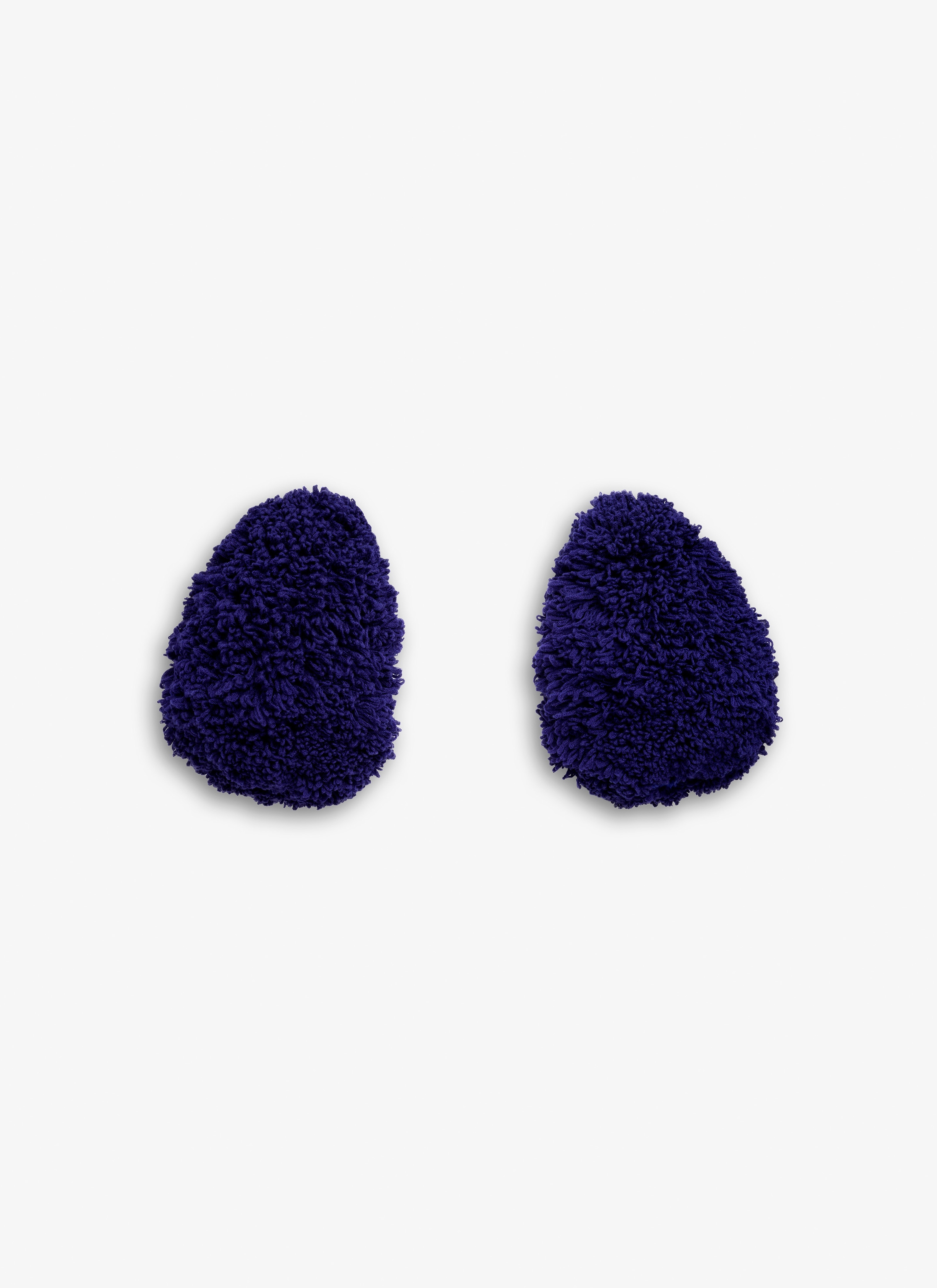 BUBBLE CUFFS IN KNITTED FUR 1