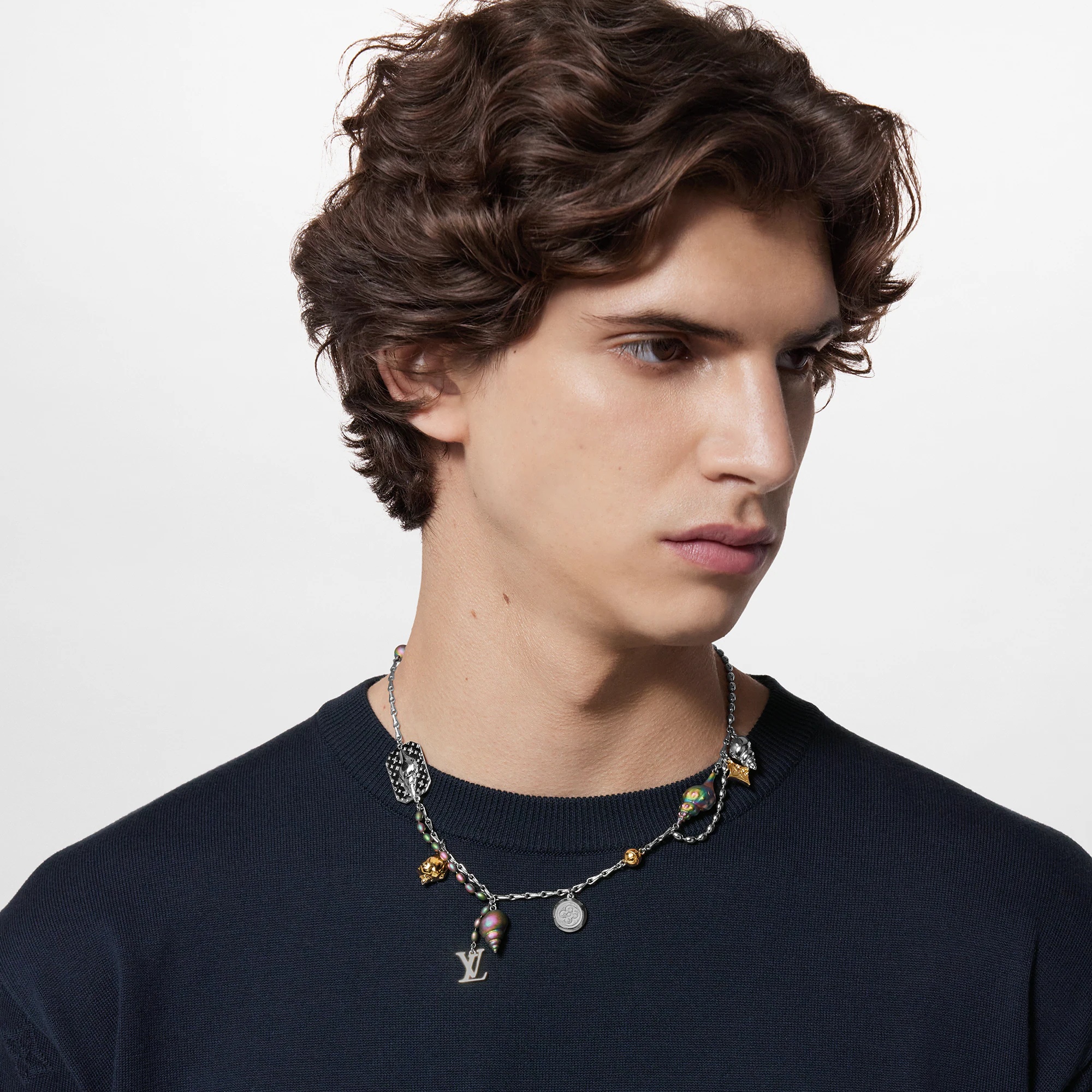 LV Shell Necklace - 4