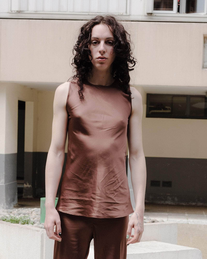 BASERANGE Dydine Tank Top - Ecovero Satin outlook