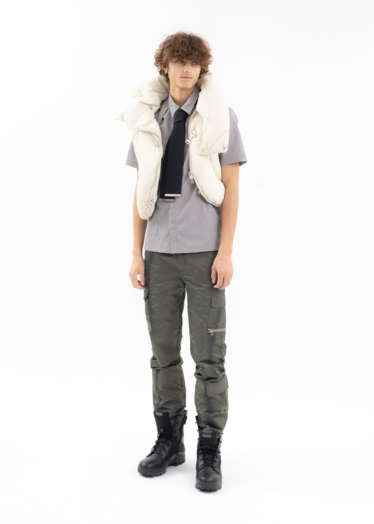 KHAKI CLANDESTINE CARGO TROUSERS - 6
