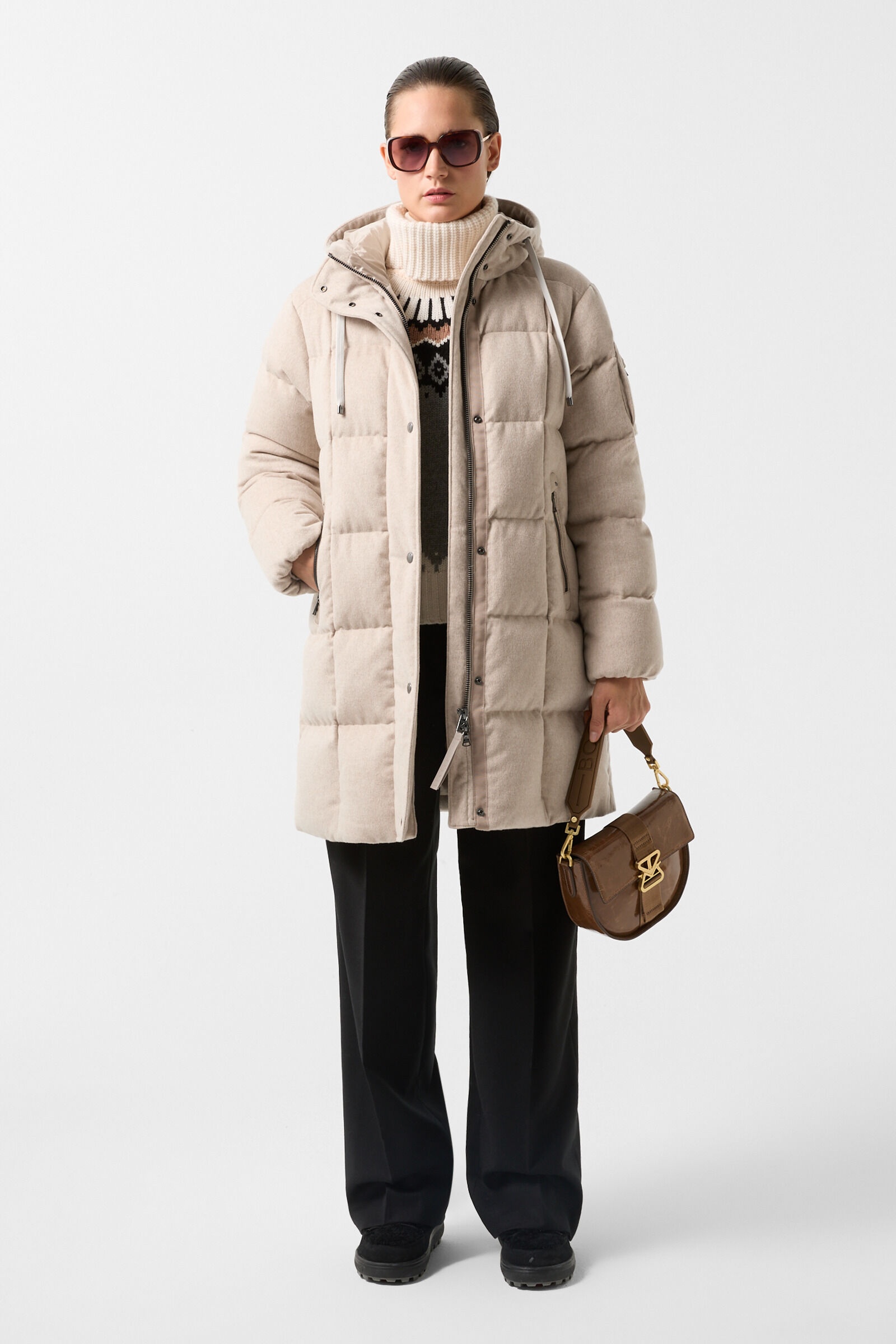Fanja Cashmere and down coat in Beige - 4