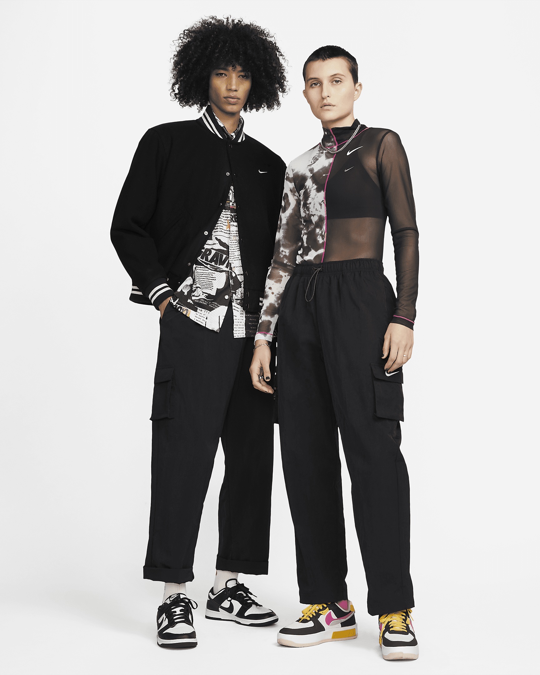 Nike Sportswear Essential Women's High-Rise Woven Cargo Pants - 6
