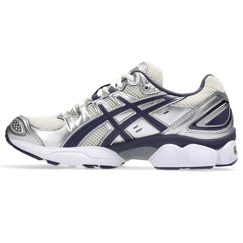 Asics GEL-NIMBUS 9를 outlook