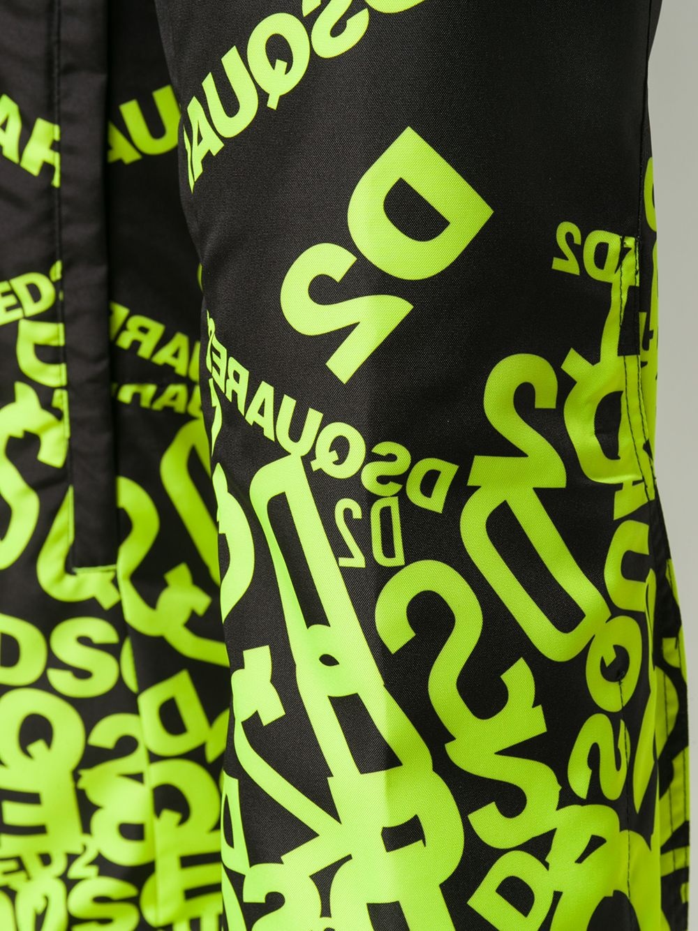 GRAPHIC PRINT TROUSERS - 3