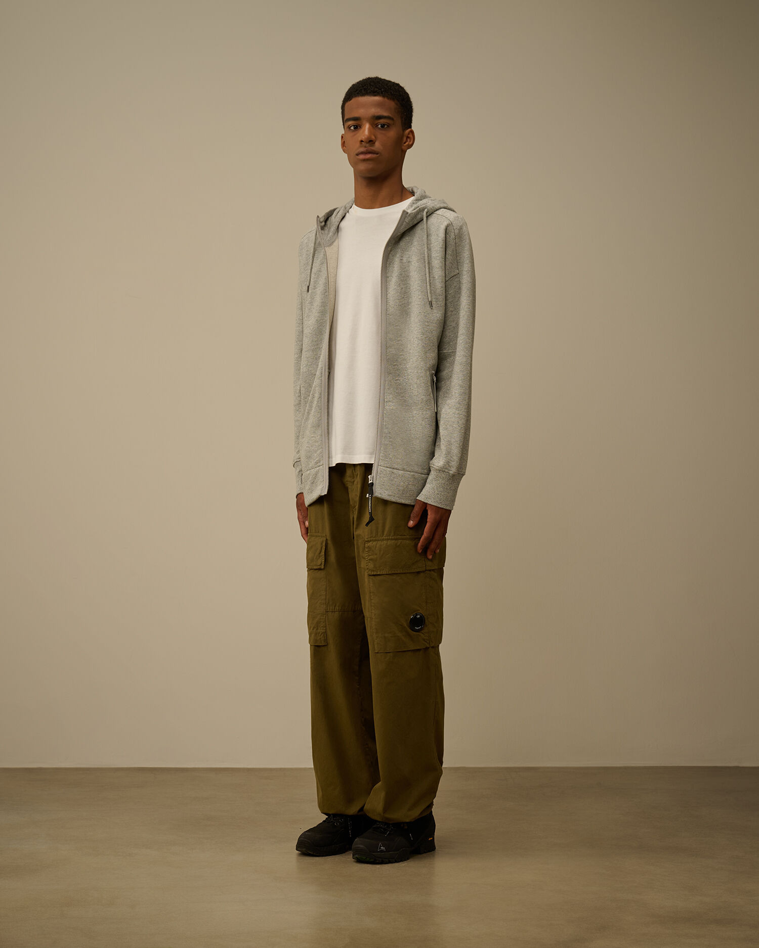 Diagonal Raised Fleece Goggle Sweatshirt - 2