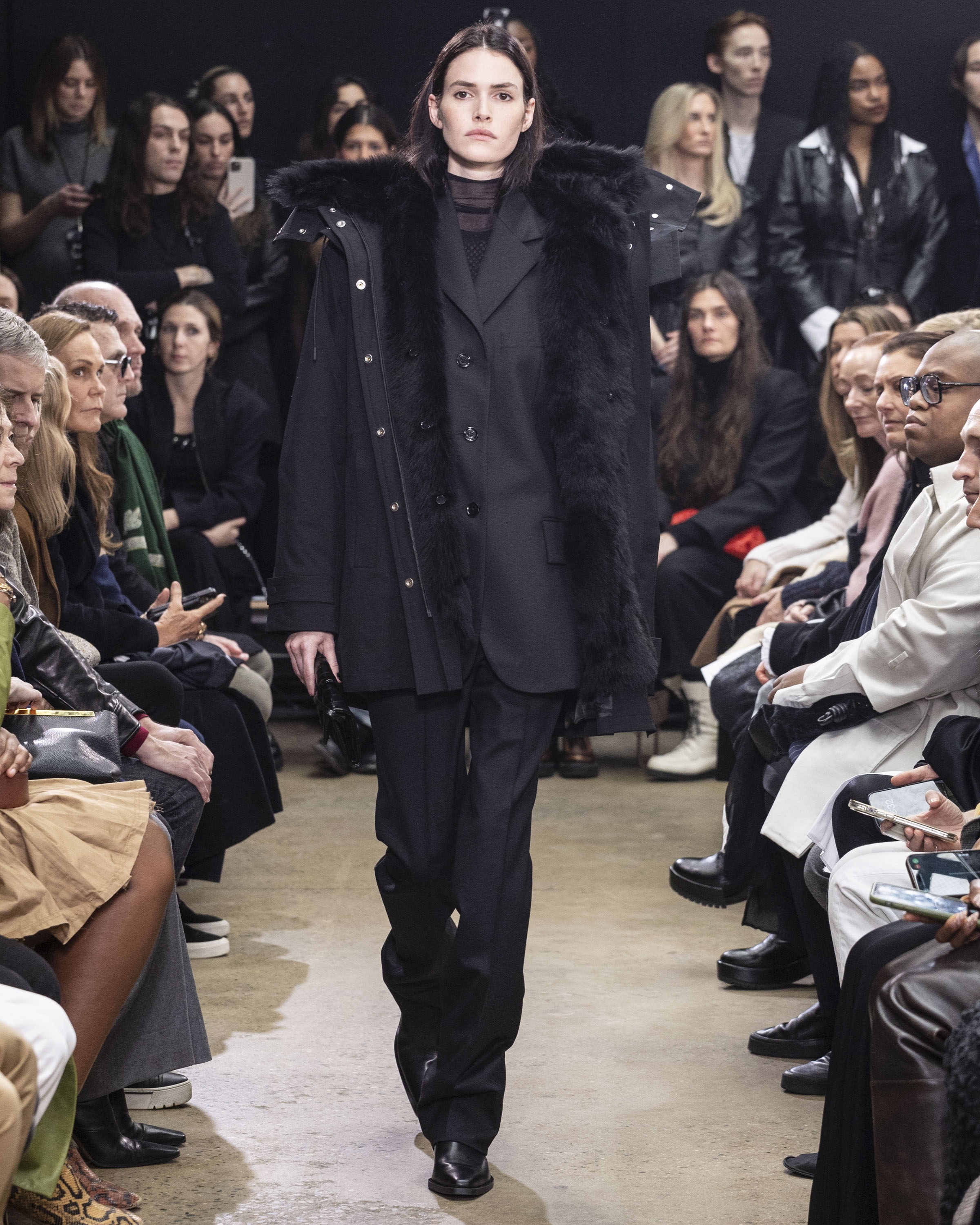 Wilder Coat in Stretch Nylon with Shearling Lining - 8