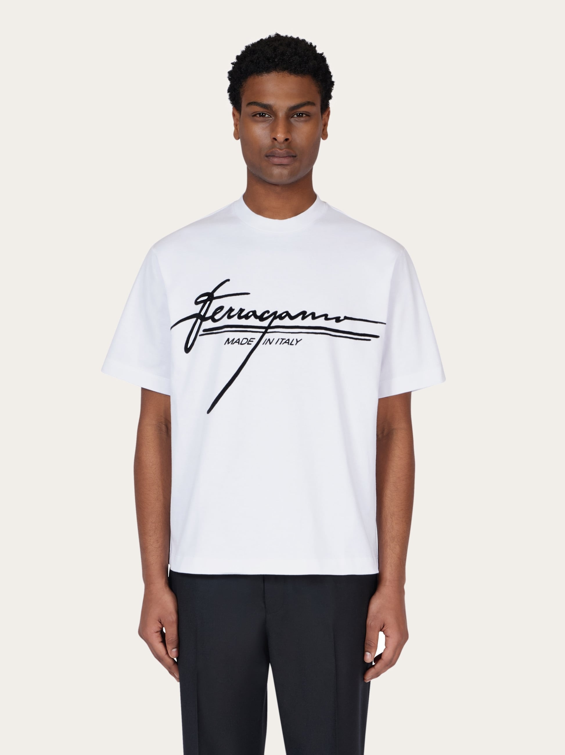 Crew neck T-shirt with printed signature - 2