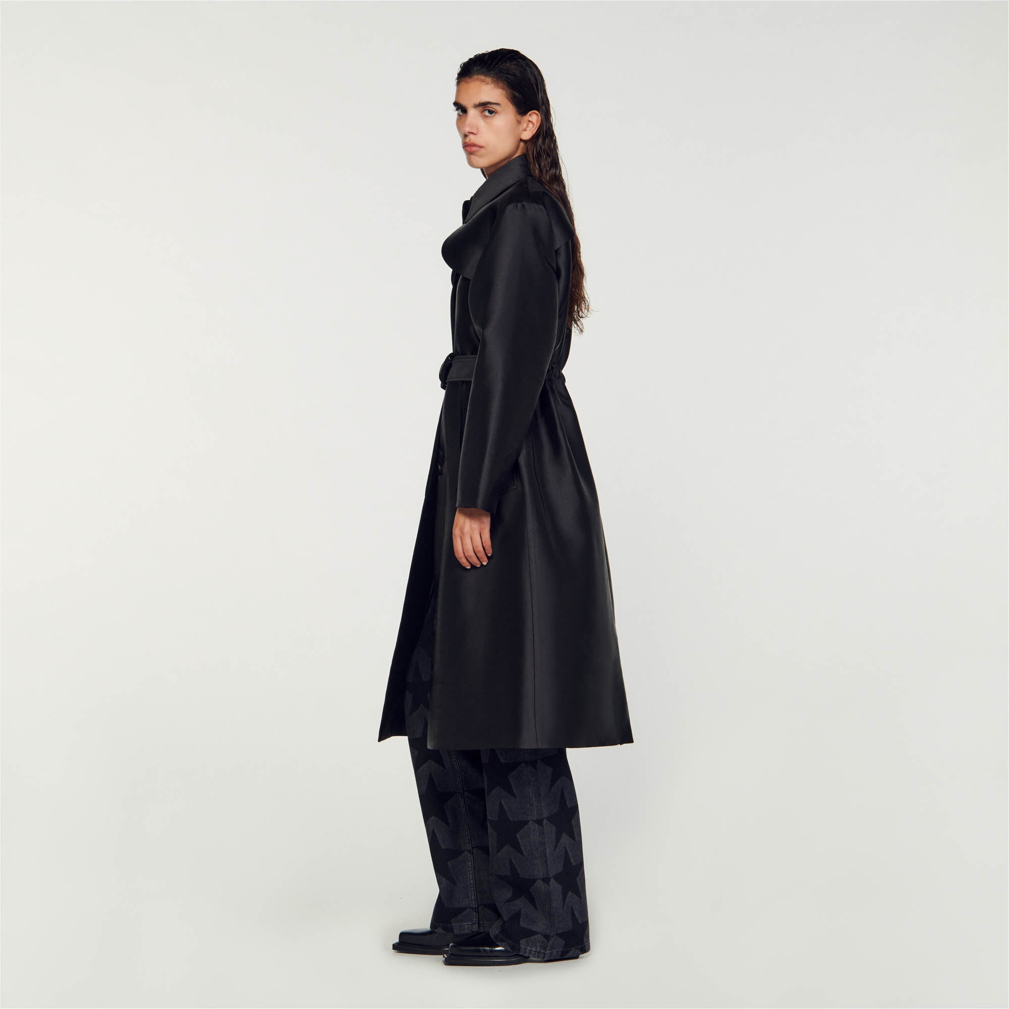 SATIN-EFFECT TRENCH COAT - 7