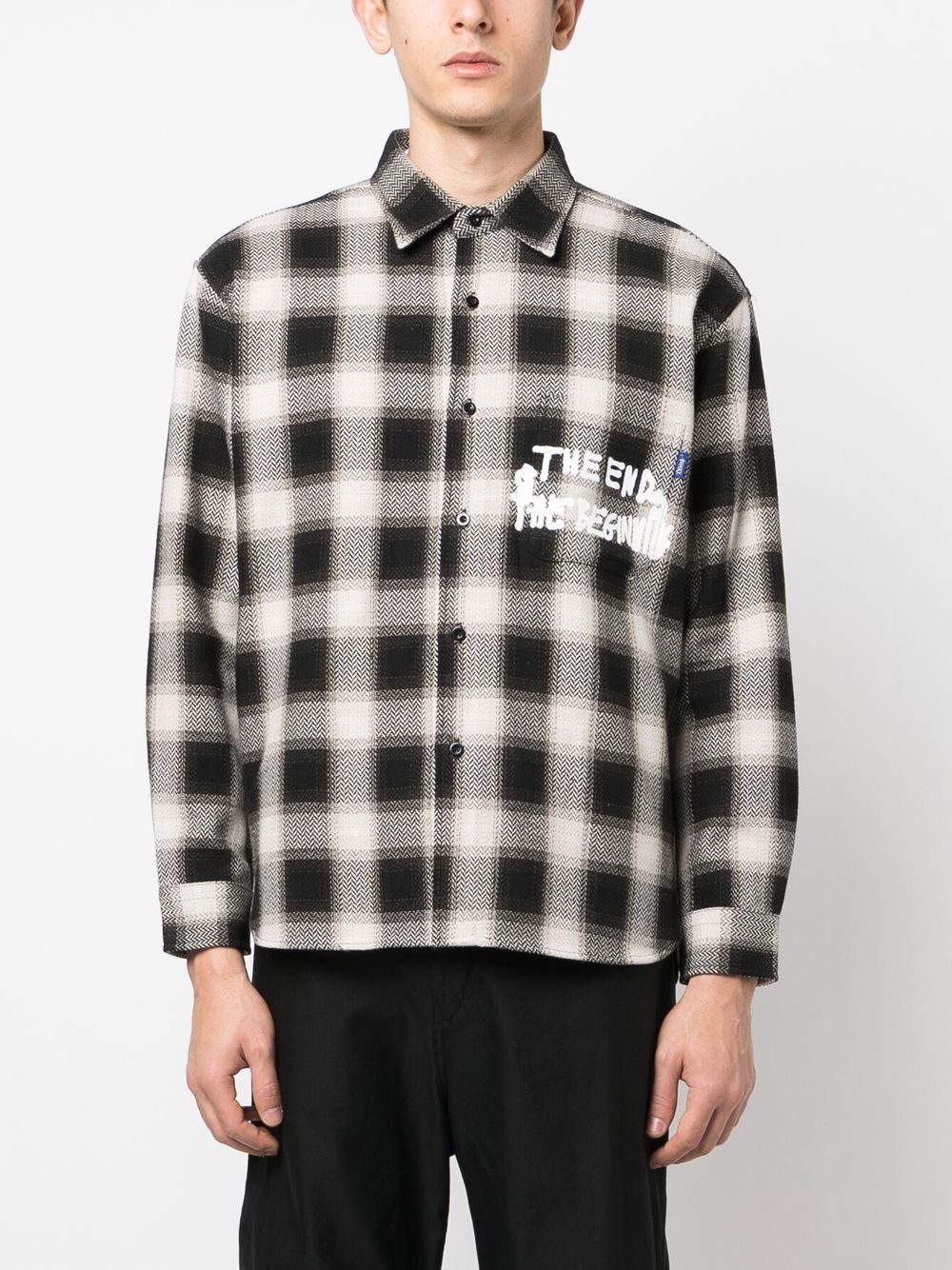 checked long-sleeve shirt - 4