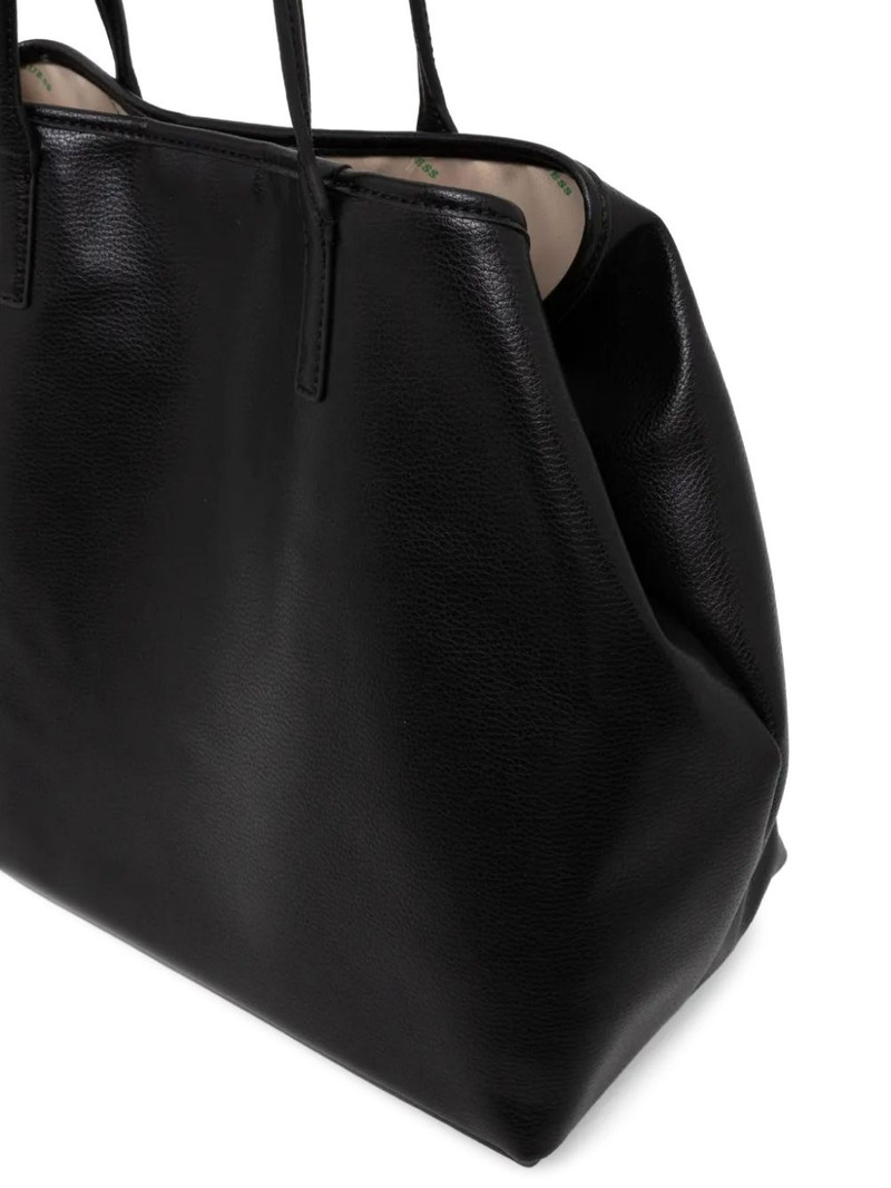 Vikky tote bag 3