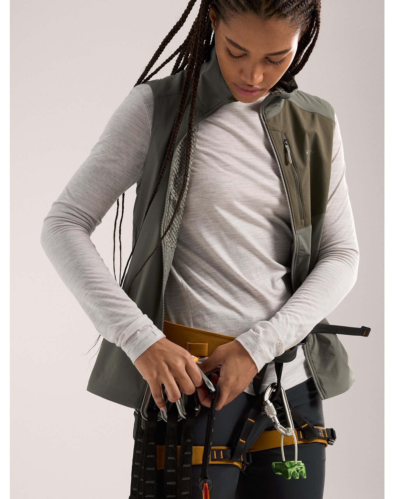 Proton Lightweight Vest - 3