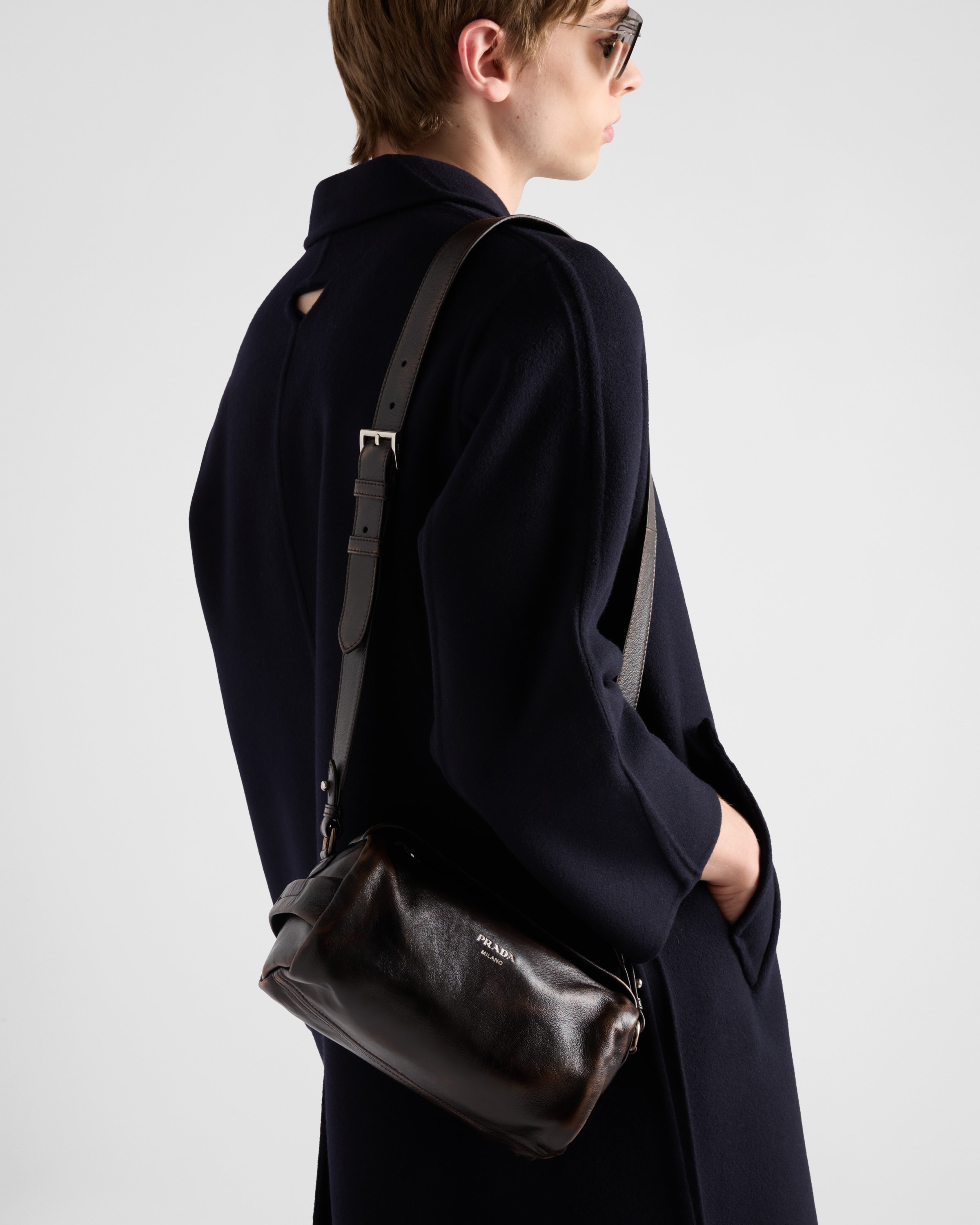 Nappa leather shoulder bag - 7