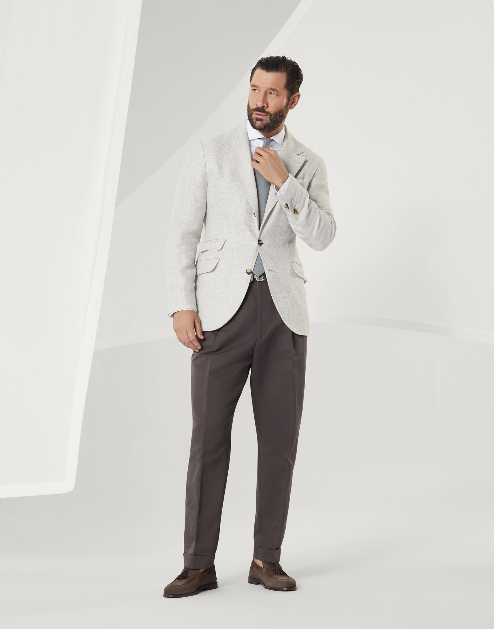Twill basic fit shirt with spread collar - 5