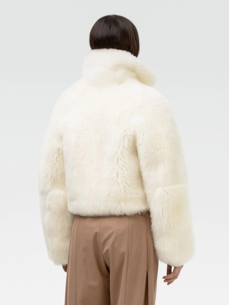 SHORT SHEARLING FUR JACKET - 5