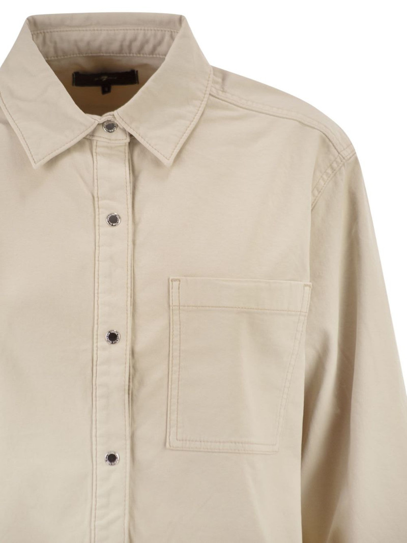 chest-pockets shirt 4