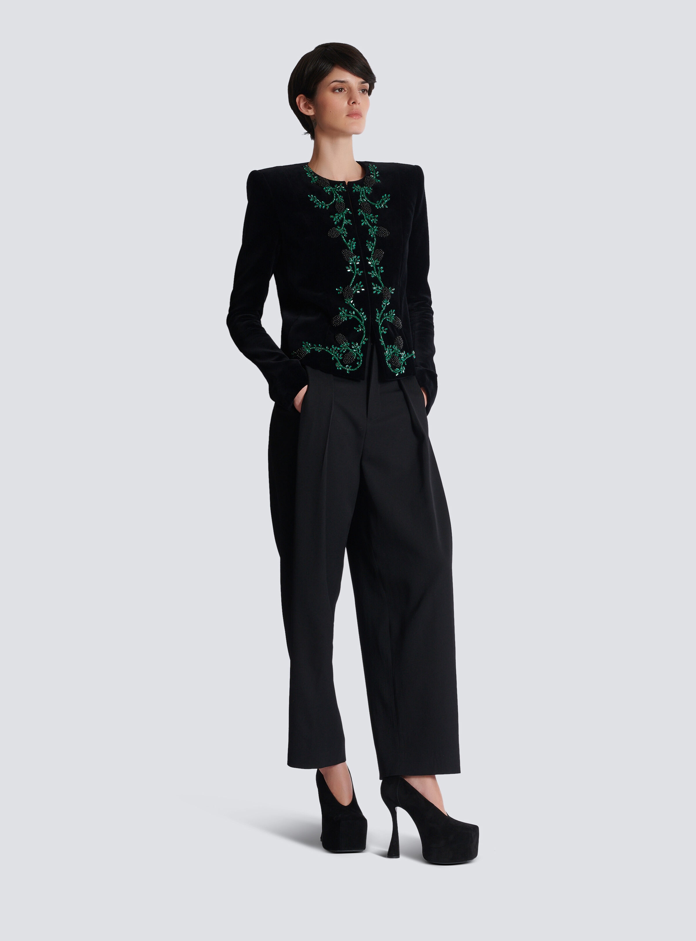 Blackberry embroidered velvet jacket - 3