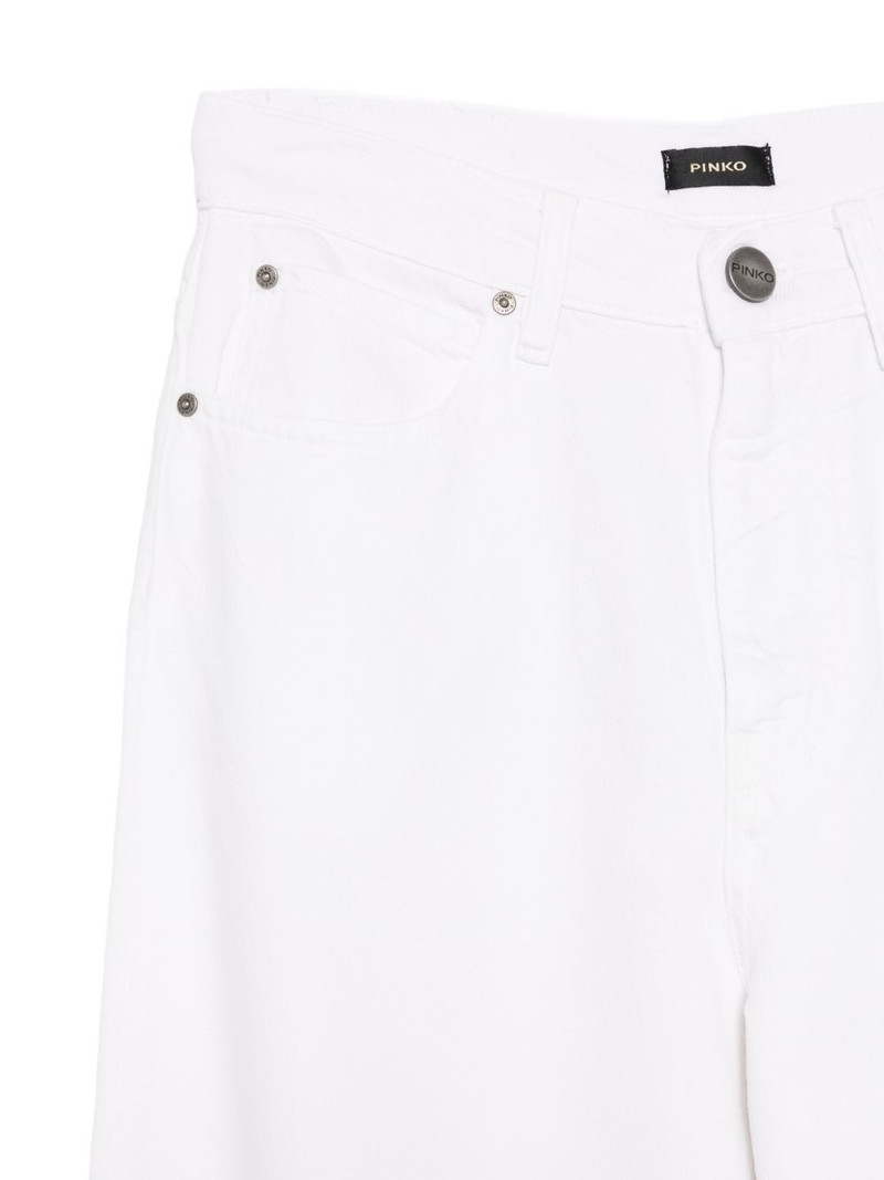 buttoned jeans 3