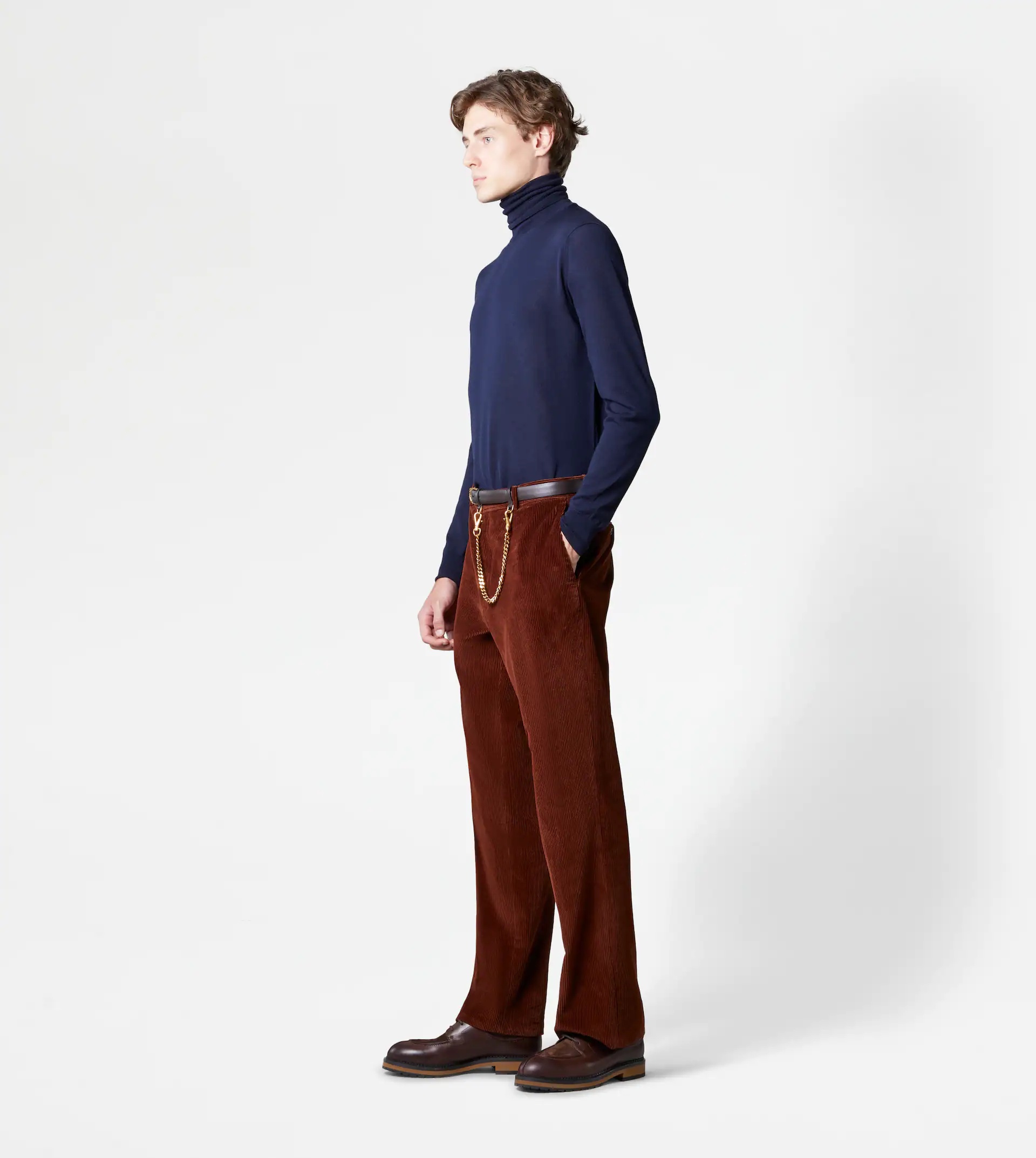 BAGGY TROUSERS IN VELVET - BROWN - 4