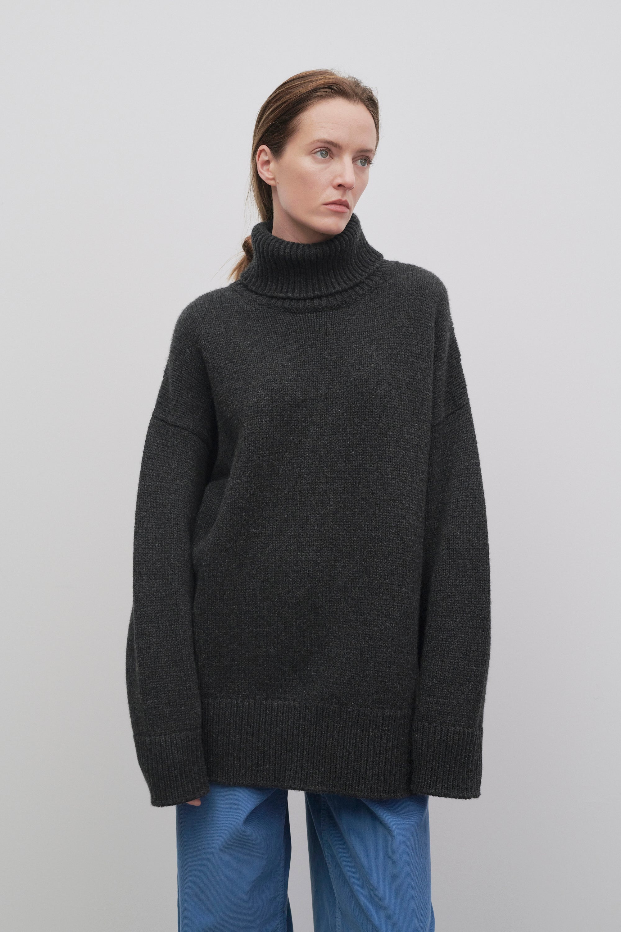 Feries Turtleneck in Cashmere - 4