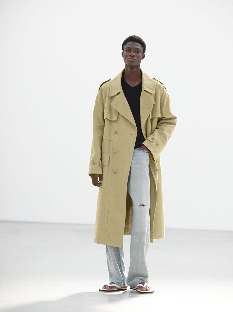 GARMENT-DYED TEXTURED CHINO COAT 3