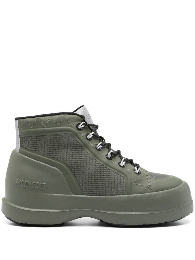Luna Treck boots 1