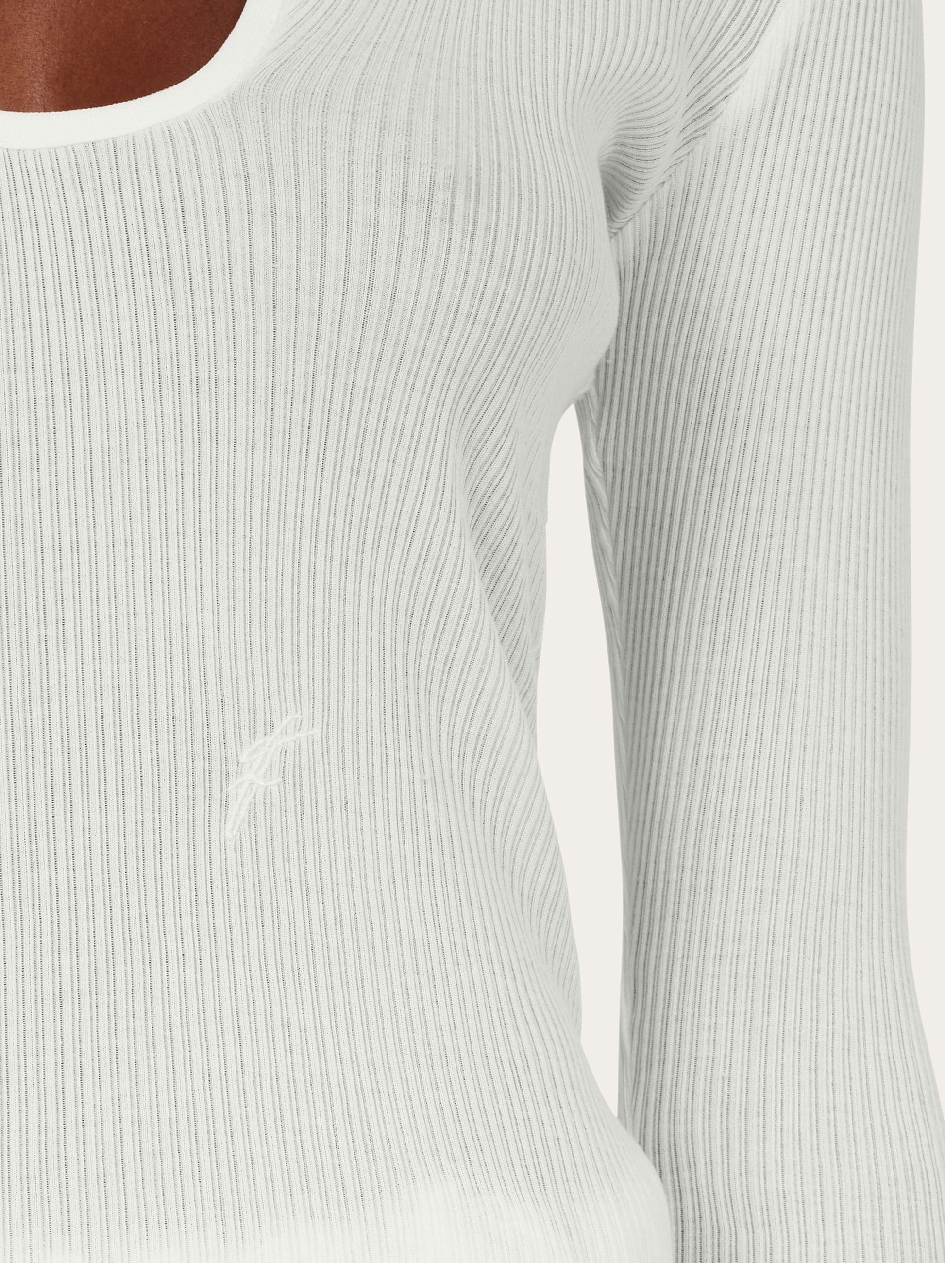 Top with rippled neckline - 4
