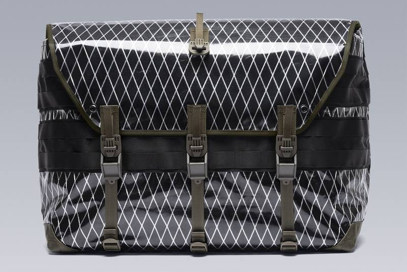 3A-6TS-FOIL Tec Sys Messenger Einsatztasche Black 1