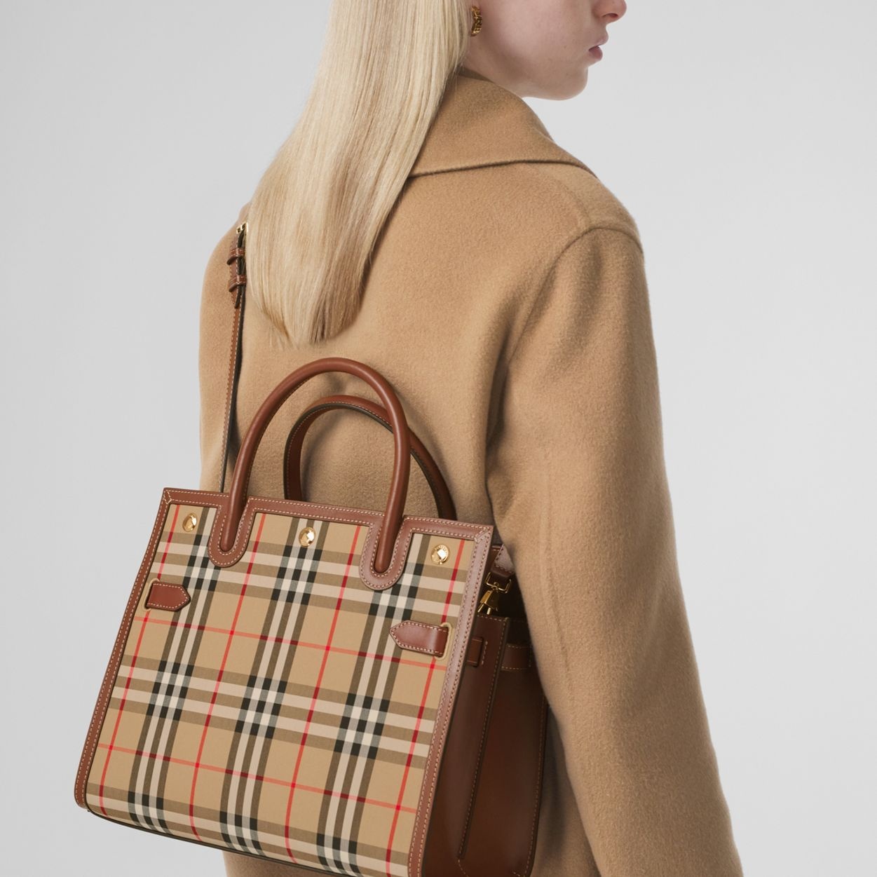 Small Vintage Check Two-handle Title Bag - 9