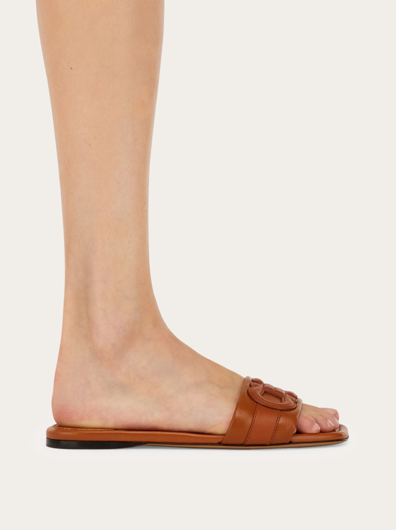 FERRAGAMO Gancini slide outlook