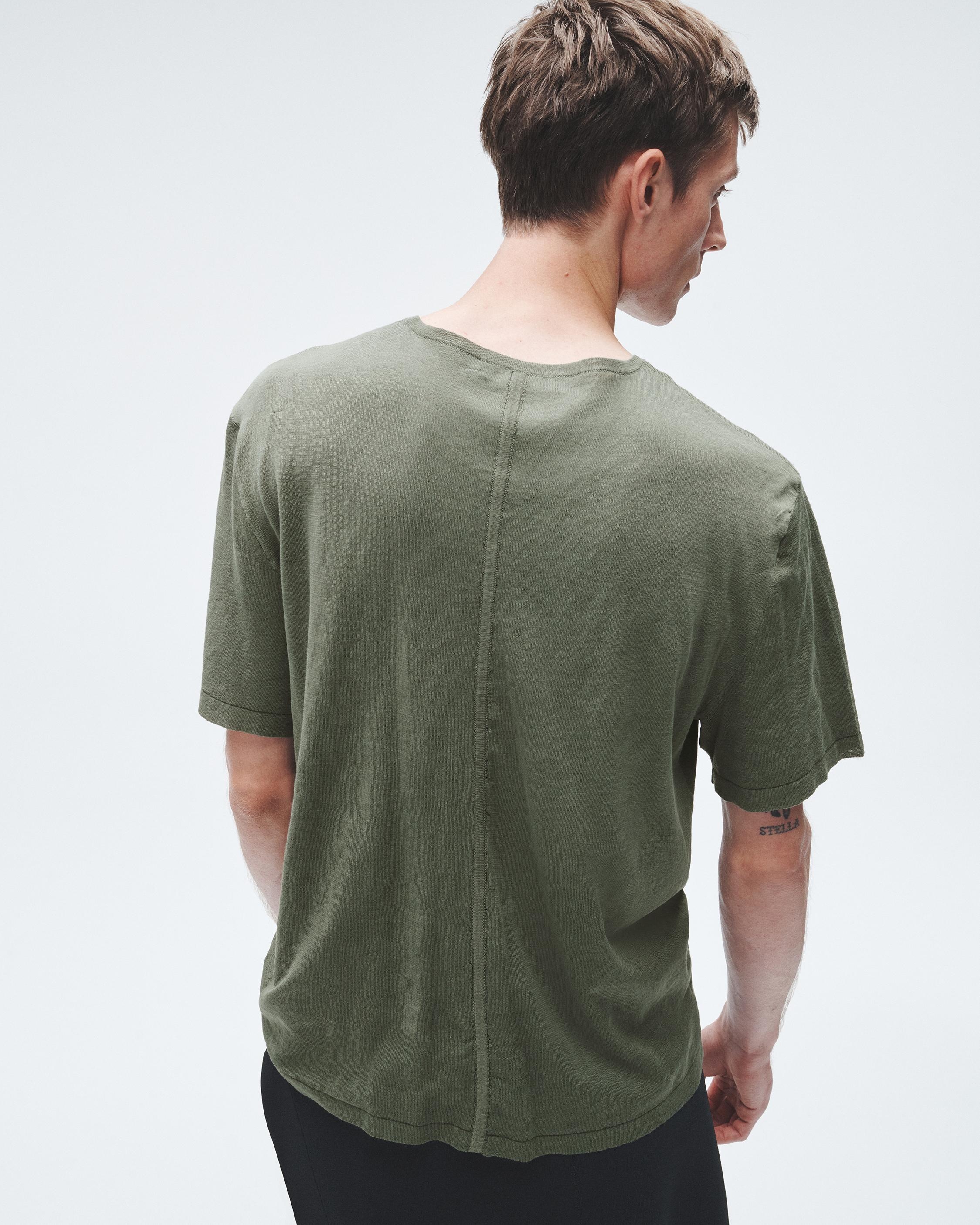 Banks Double Faced Short Sleeve Tee
Cotton T-Shirt - 4