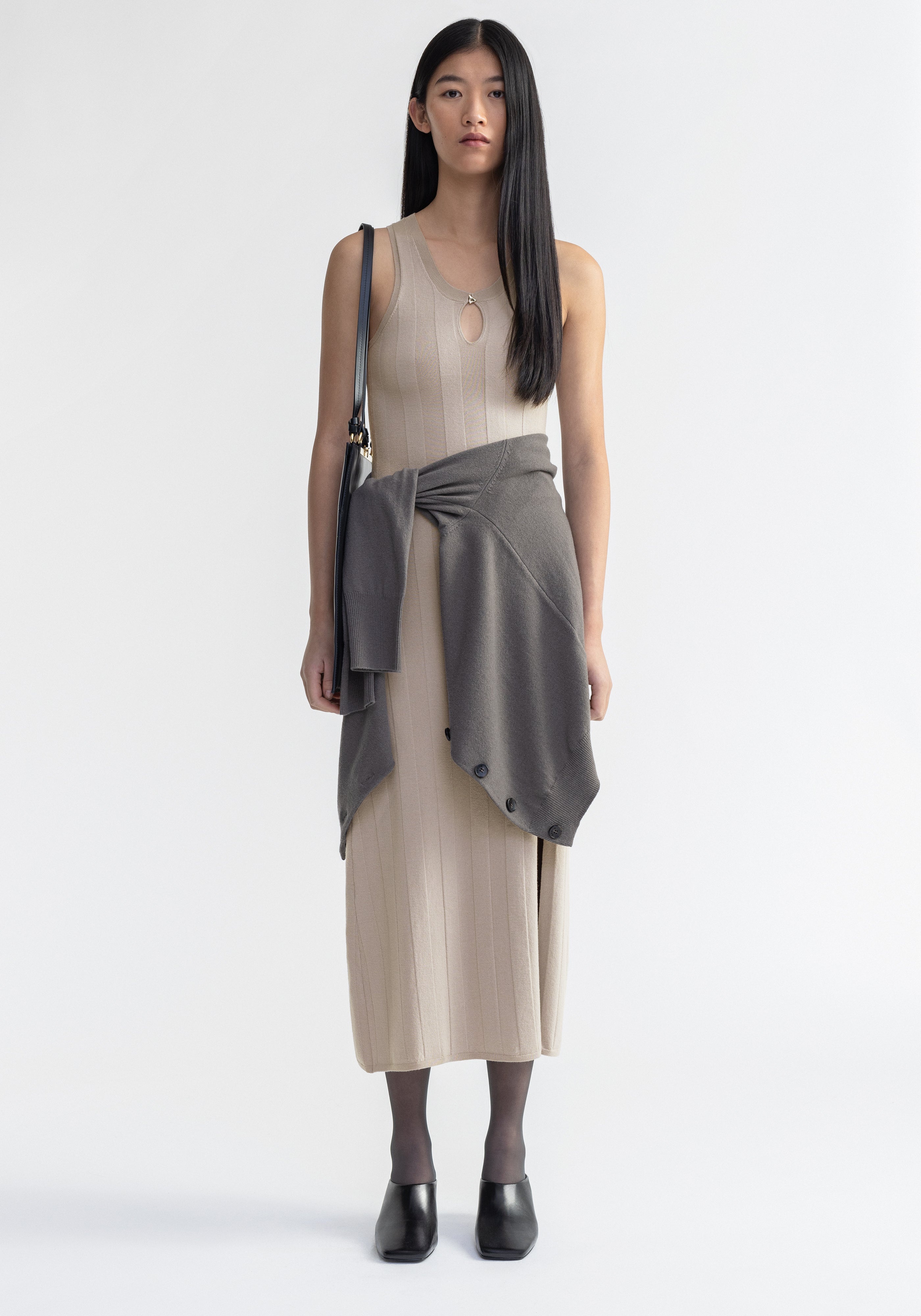 BELLE
Extrafine merino wool maxi dress - 3