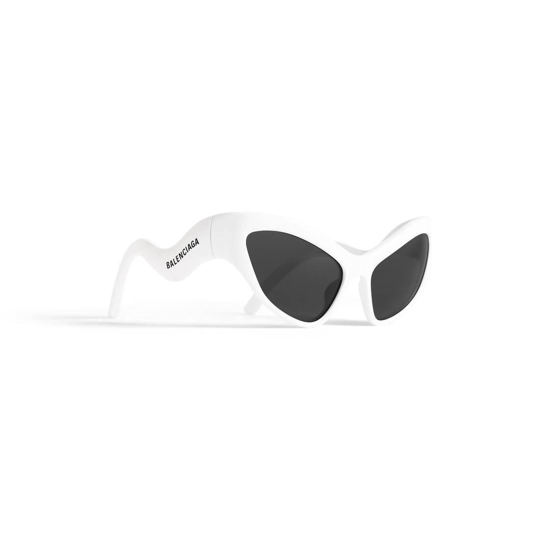 Women's Hamptons Cat Sunglasses  in White - 2