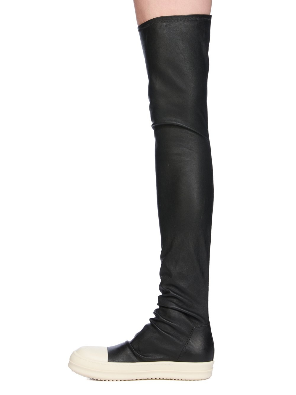 BOOTS - 3