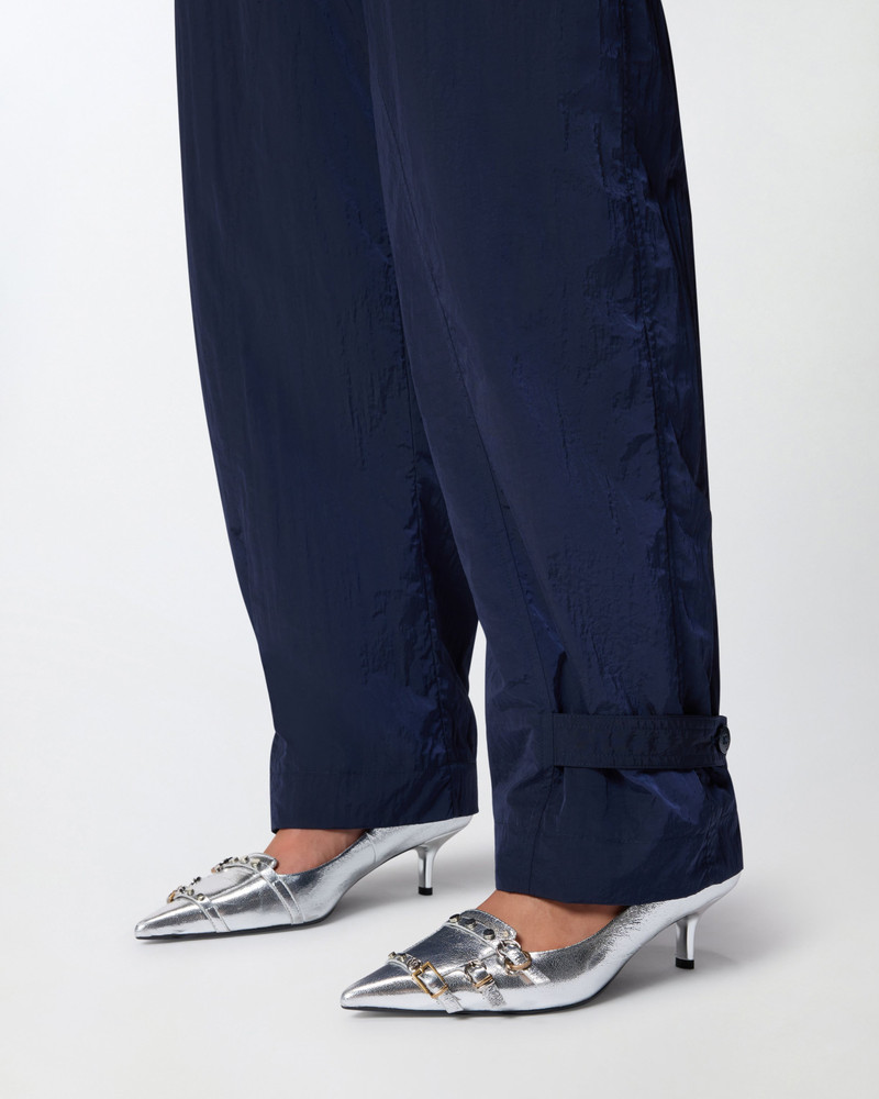 LOOSE-FIT TROUSERS WITH BELT 6
