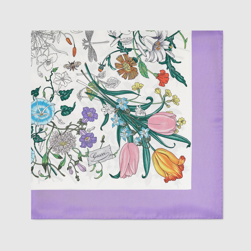 GUCCI Printed silk carré outlook