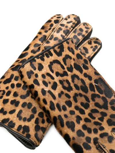 Maison Margiela sll-over leopard-print gloves outlook