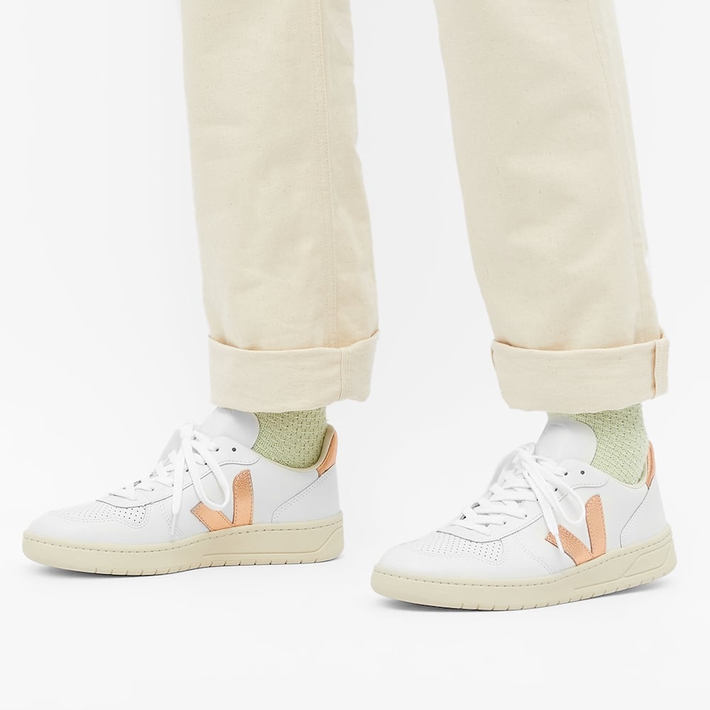 Veja V-10 Leather Basketball Sneaker - 6