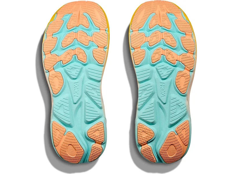 HOKA Clifton 10 - 4