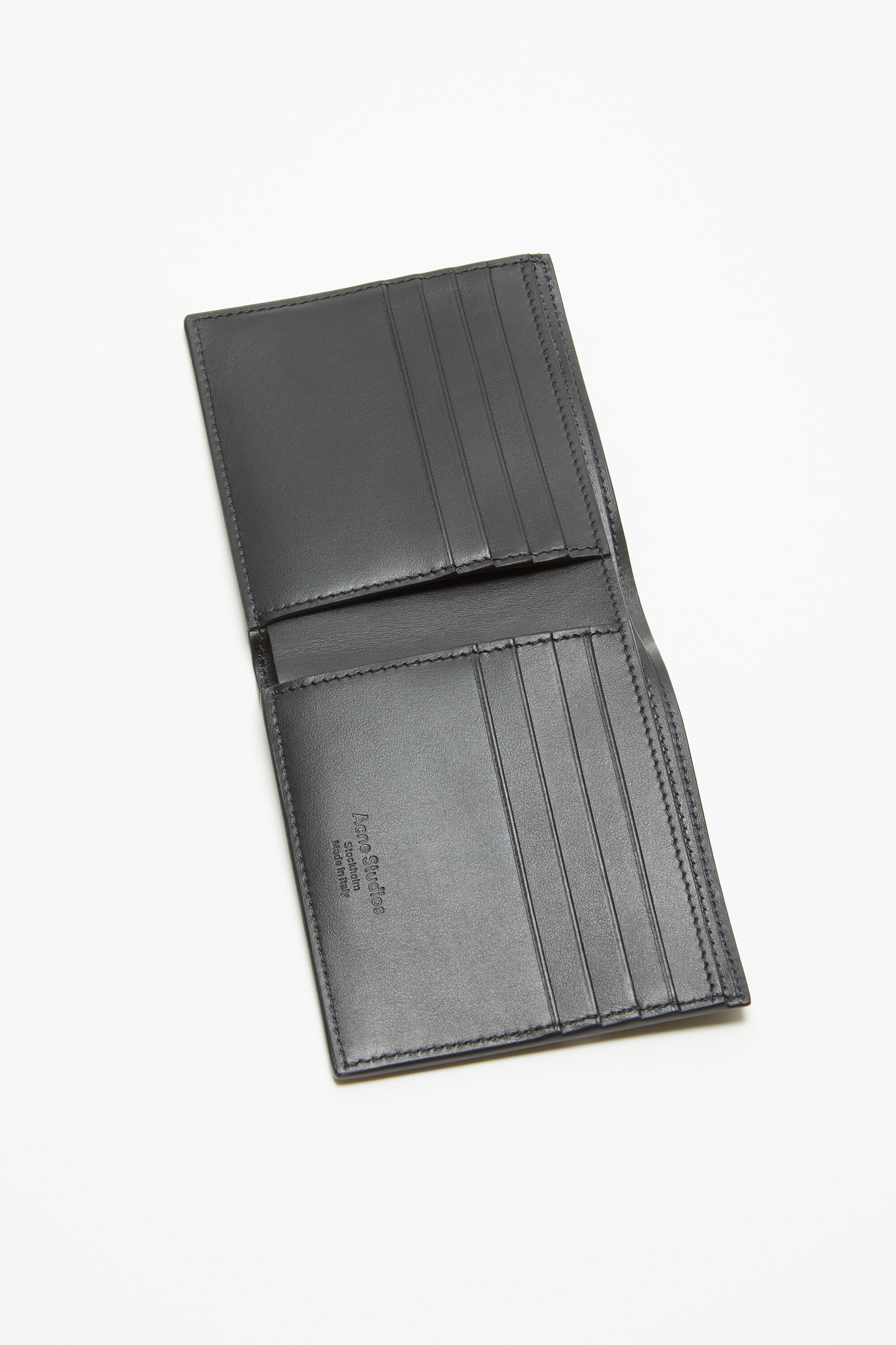 Folded leather wallet - Black - 6