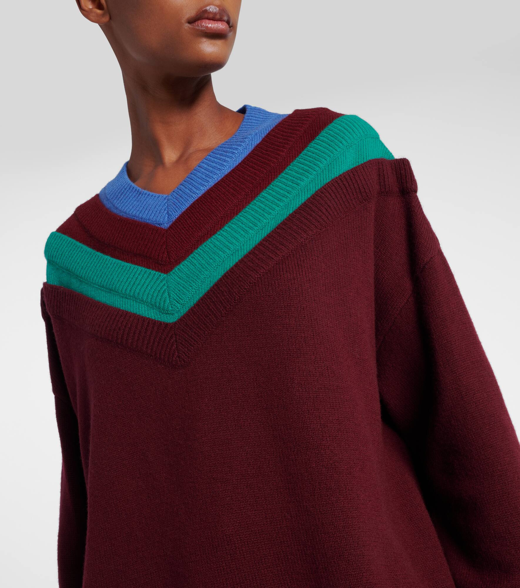 Layered wool sweater - 4