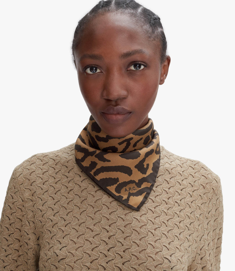 A.P.C. LÉOPARD SCARF outlook