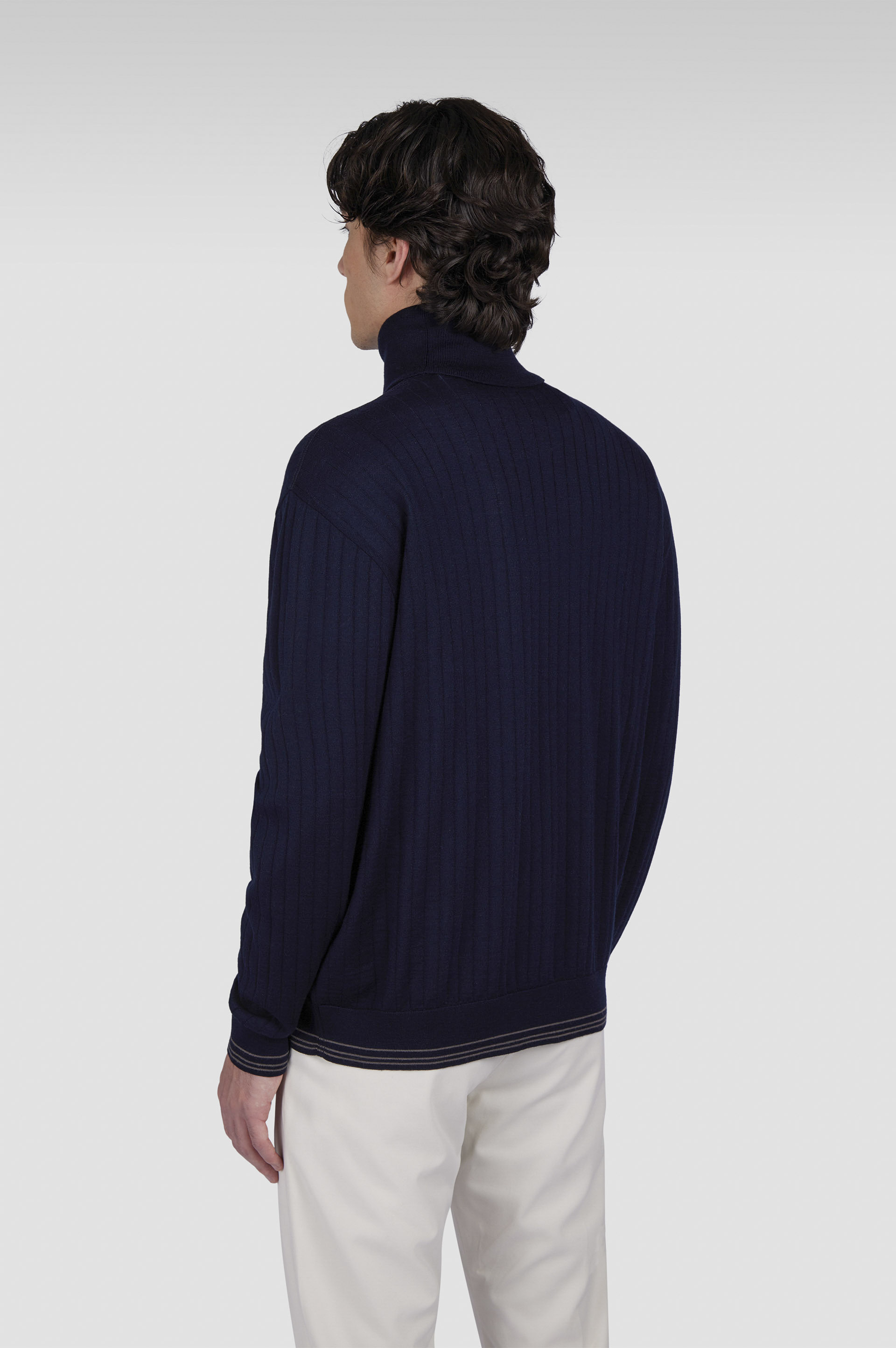WOOL AND CASHMERE TURTLENECK SWEATER - 3