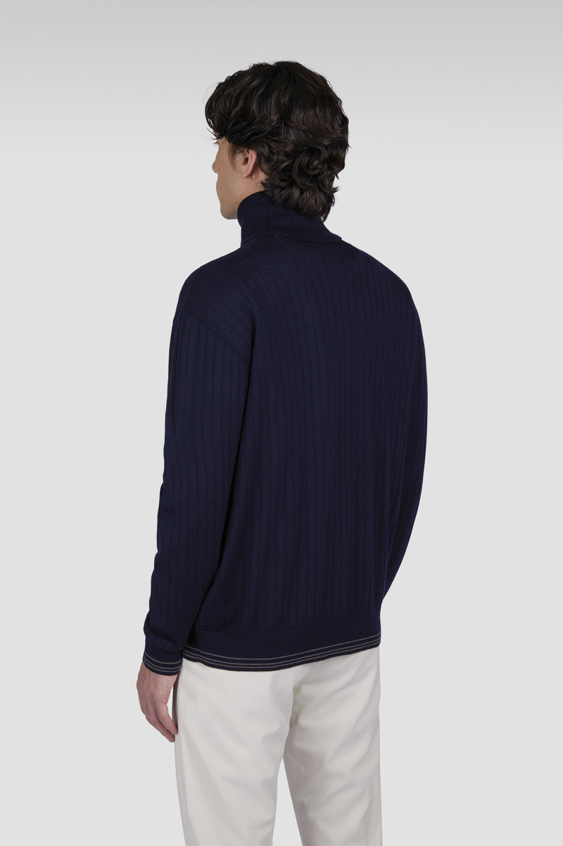 WOOL AND CASHMERE TURTLENECK SWEATER 3