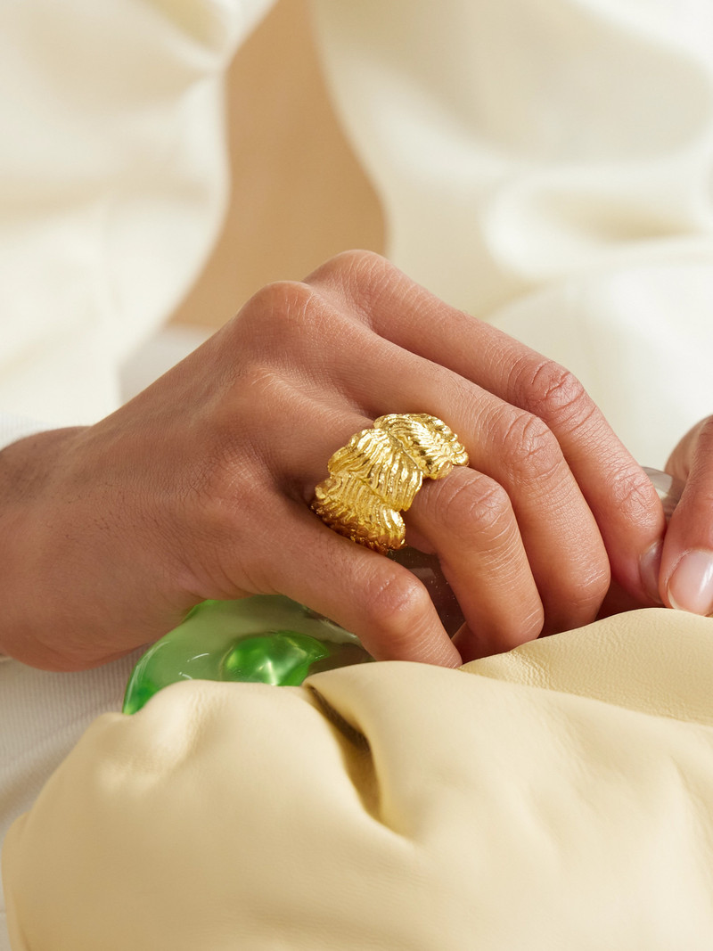 Completedworks Gold-plated Ring outlook