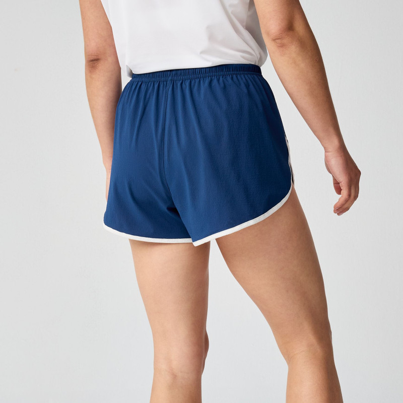 BROOKS Movement 3" Dolphin Short outlook